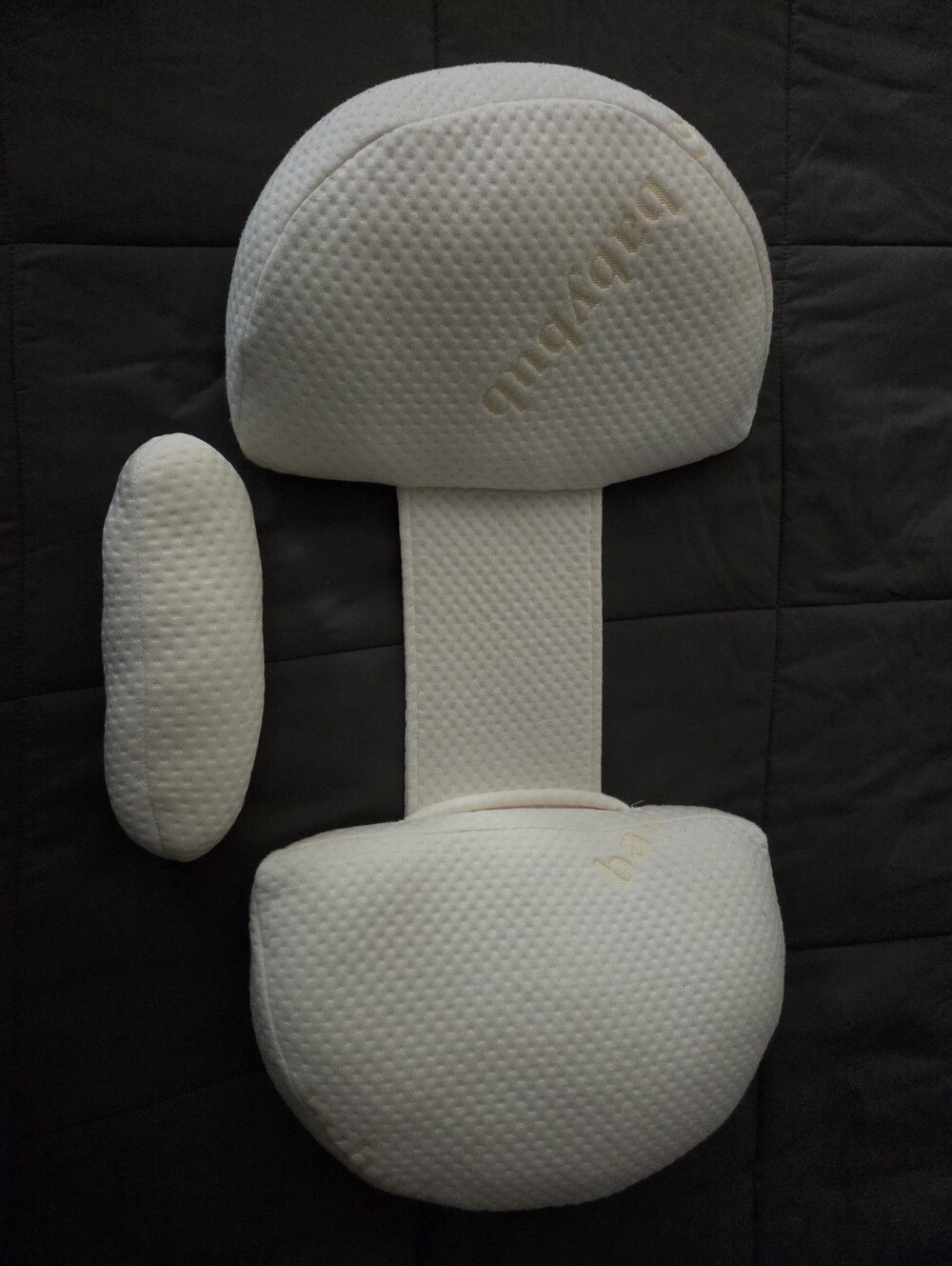 Babybub Pregnancy Pillow in Cream